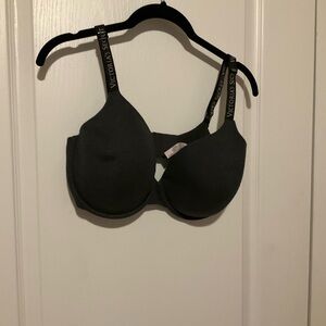 Victoria's Secret T Shirt Bra